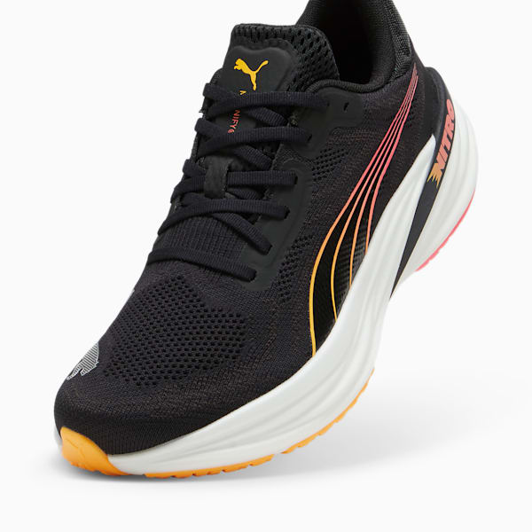 Tenis de running para hombre Magnify NITRO™ 2, PUMA Black-Sun Stream-Sunset Glow, extralarge